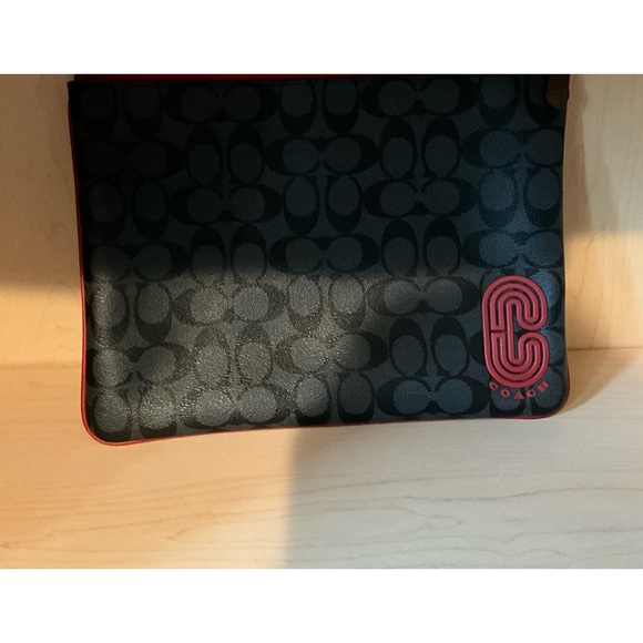 Coach Pouch bag black and red - Picture 2 of 6